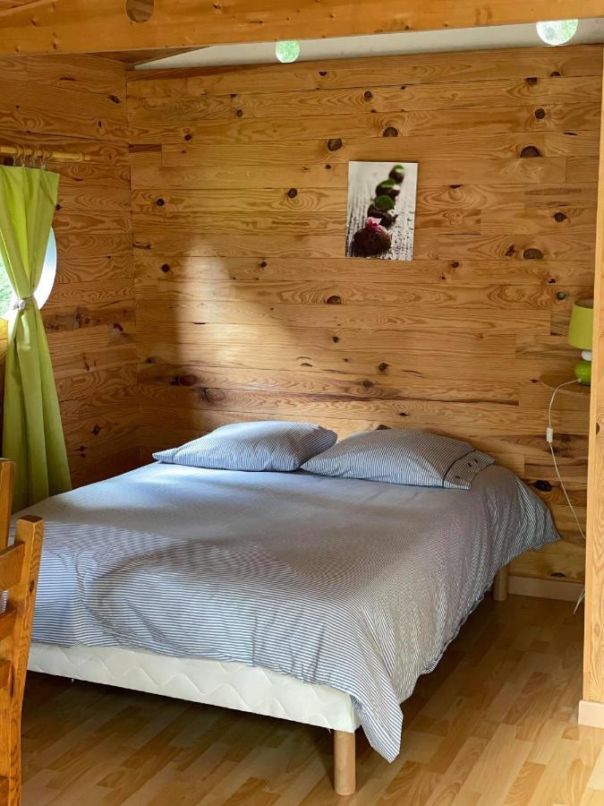 Hôtel Les etangs de planquery Extérieur photo